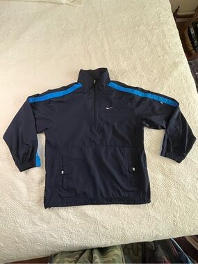 Nike Men's Navy Pullover Windbreaker with Bright Blue Stripes